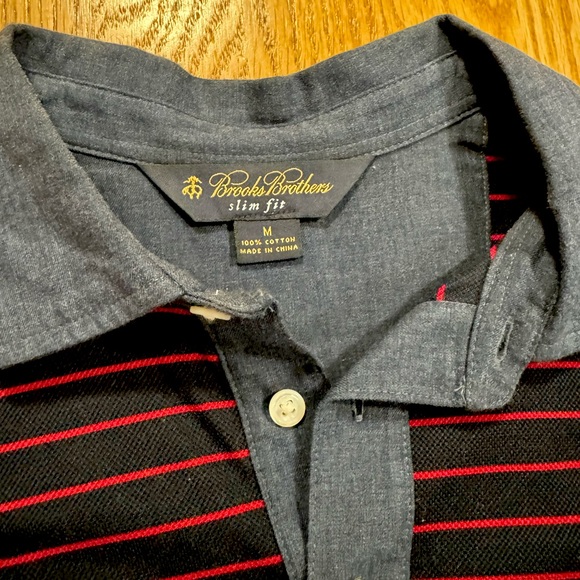 Brooks Brothers Men’s Polo size: Medium like new - Picture 2 of 2